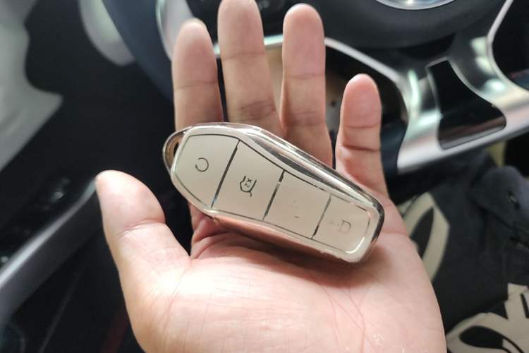 Used BYD Yuan PLUS 2022 510 km Flagship Version Vehicle Key