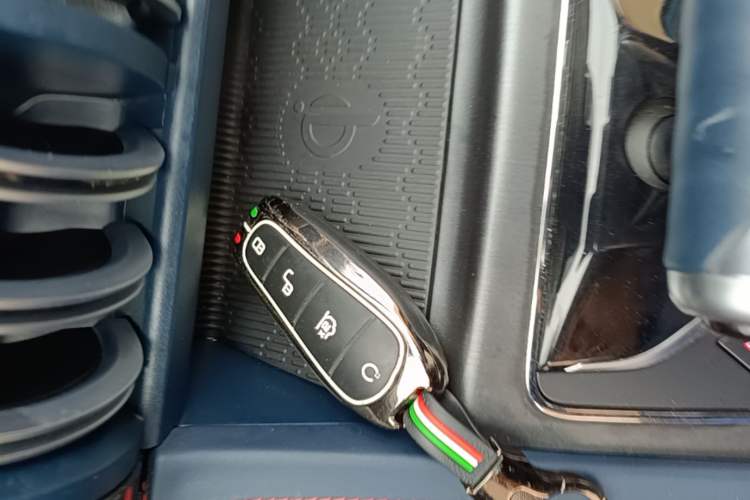 Used BYD Yuan PLUS 2022 510 km Flagship Version Vehicle Key