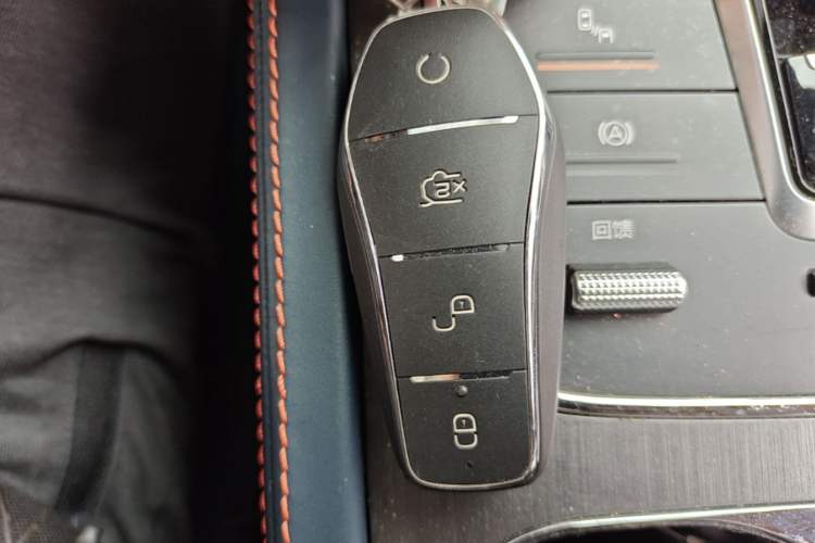 Used BYD Yuan PLUS 2022 510 km Flagship Version Vehicle Key