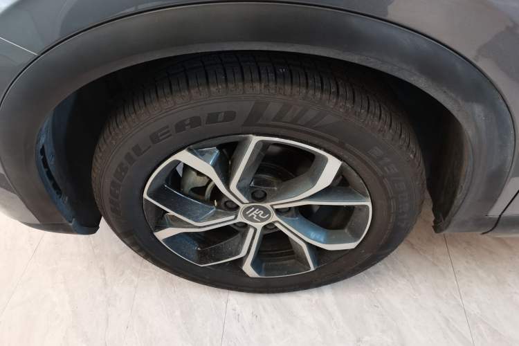 Used BYD Yuan PLUS 2022 510 km Luxury Version Left Front Wheel Hub