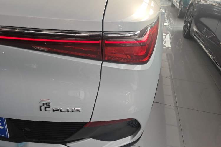 Used BYD Yuan PLUS 2022 510 km Flagship Version Right Rear Taillight