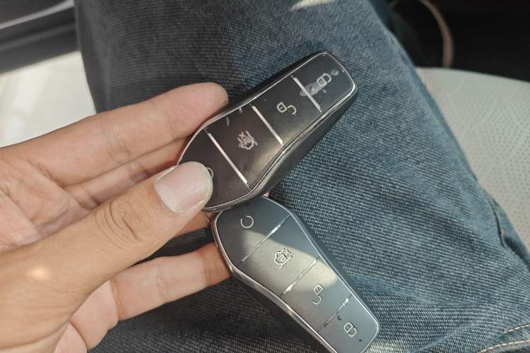 Used BYD Yuan PLUS 2022 510 km Flagship Version Vehicle Key