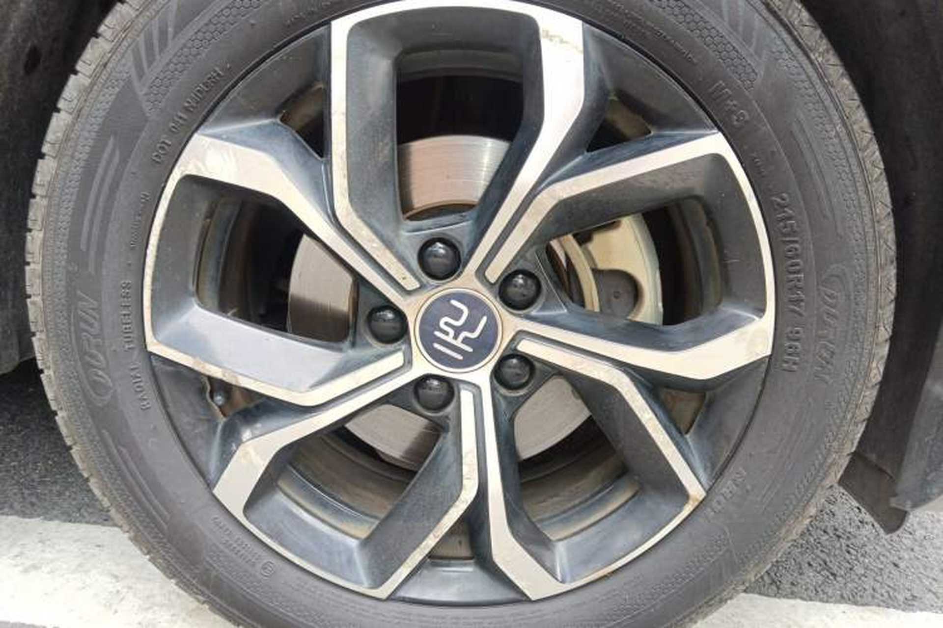 Used BYD Yuan PLUS 2022 430 km Luxury Version Right Front Wheel Hub