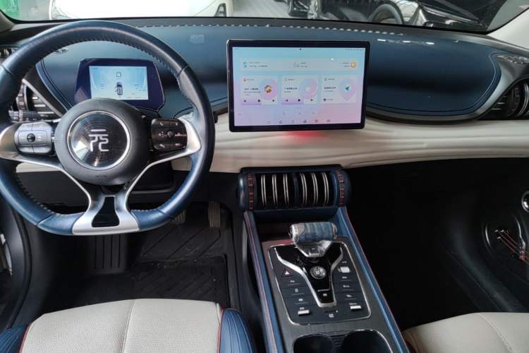 Used BYD Yuan PLUS 2022 430 km Luxury Version Audio And AC Panel