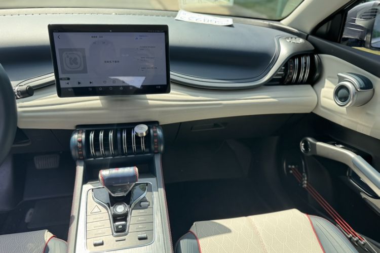Used BYD Yuan PLUS 2022 510 km Flagship Version Audio And AC Panel
