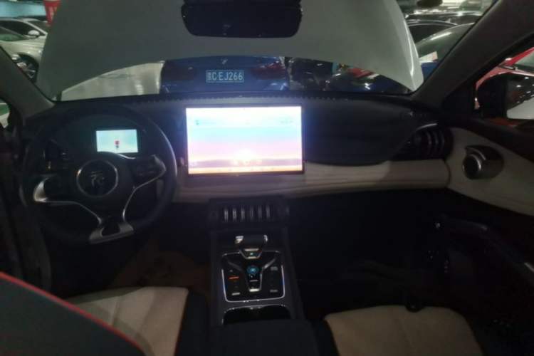 Used BYD Yuan PLUS 2022 510KM Flagship PLUS Audio And AC Panel