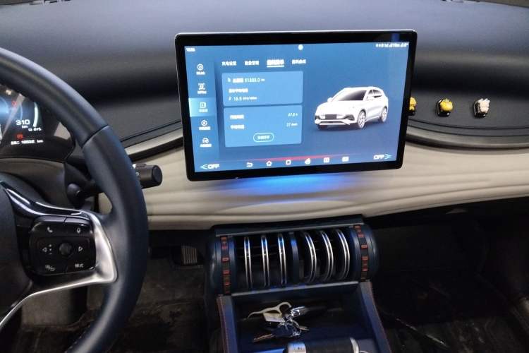 Used BYD Yuan PLUS 2022 510 km Flagship Version Audio And AC Panel