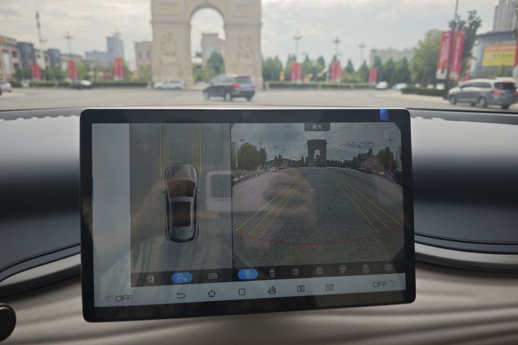 Used BYD Yuan PLUS 2022 510 km Flagship Version Audio And AC Panel