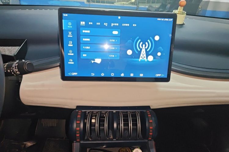 Used BYD Yuan PLUS 2022 430 km Luxury Version Audio And AC Panel
