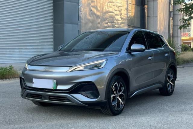 Ojetý BYD Yuan PLUS 2022 510 km Luxury Version