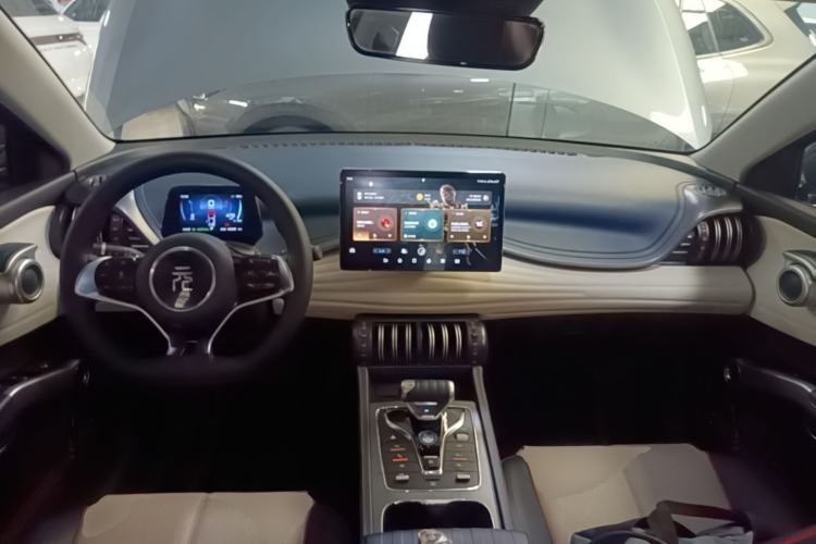 Used BYD Yuan PLUS 2022 510 km Flagship Version Center Console