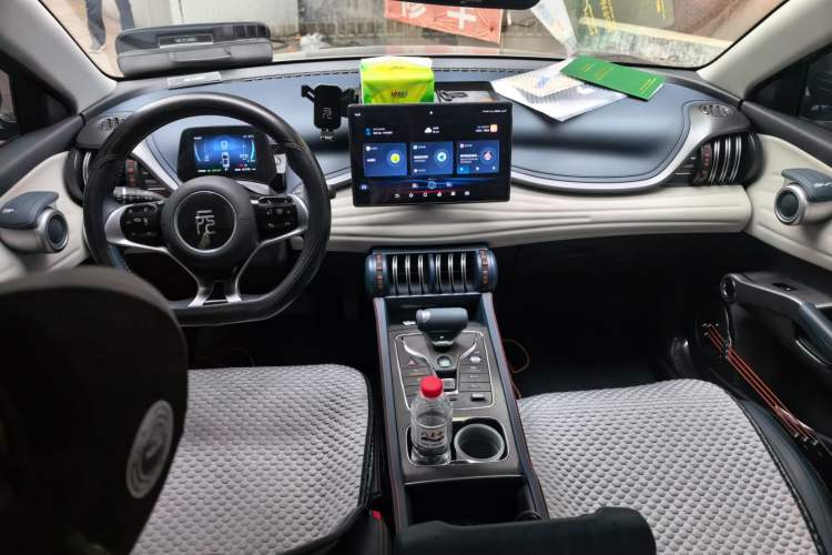 Used BYD Yuan PLUS 2022 430 km Luxury Version Center Console