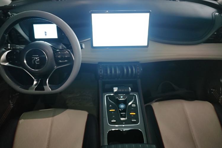 Used BYD Yuan PLUS 2022 510 km Luxury Version Center Console