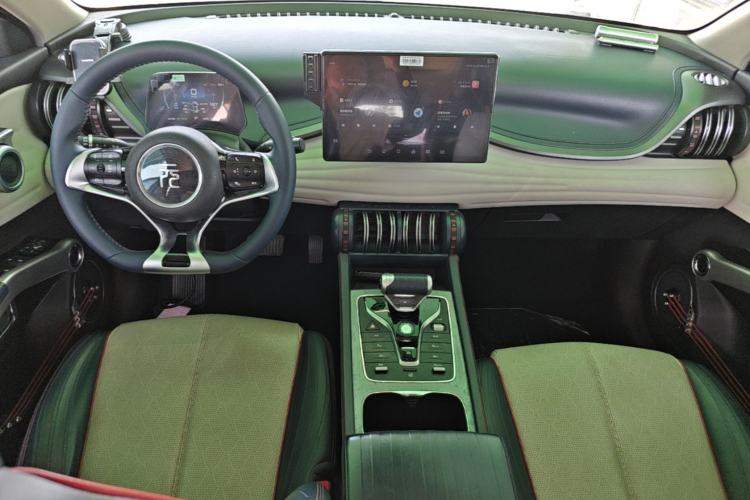 Used BYD Yuan PLUS 2022 510 km Flagship Version Center Console
