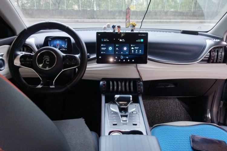 Used BYD Yuan PLUS 2022 510 km Luxury Version Center Console