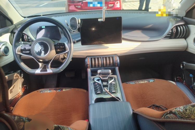 Used BYD Yuan PLUS 2022 430 km Luxury Version Center Console