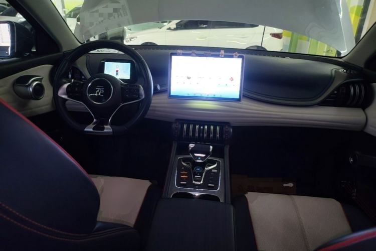 Used BYD Yuan PLUS 2022 510 km Flagship Version Center Console