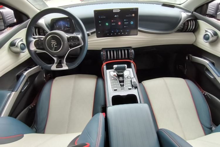 Used BYD Yuan PLUS 2022 430 km Luxury Version Center Console