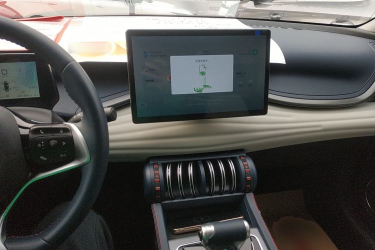 Used BYD Yuan PLUS 2022 510 km Luxury Version Center Console