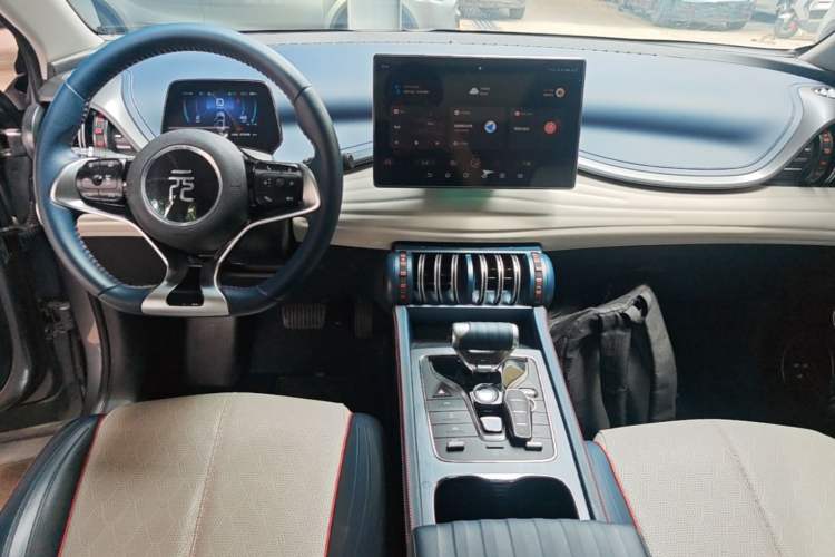 Used BYD Yuan PLUS 2022 430 km Luxury Version Center Console