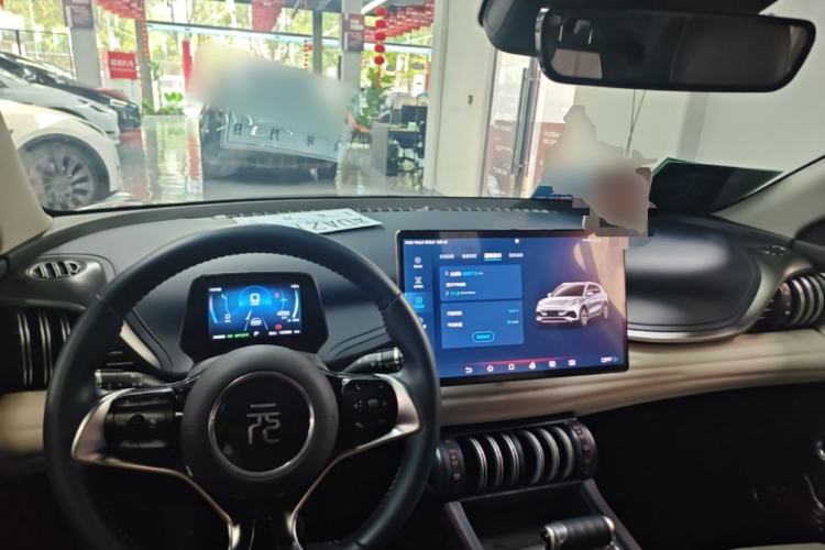 Used BYD Yuan PLUS 2022 510KM Flagship PLUS Center Console