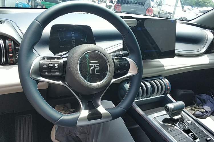 Used BYD Yuan PLUS 2022 510 km Flagship Version Center Console