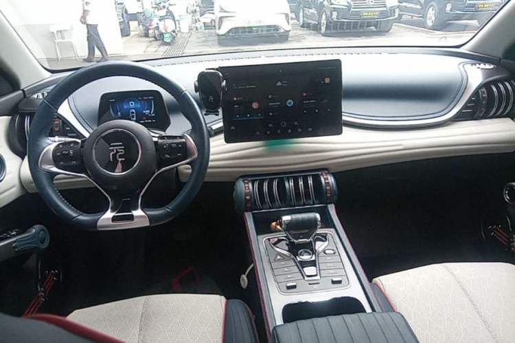 Used BYD Yuan PLUS 2022 510 km Flagship Version Center Console