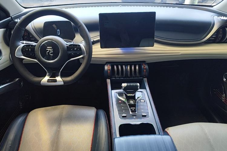 Used BYD Yuan PLUS 2022 430 km Luxury Version Center Console