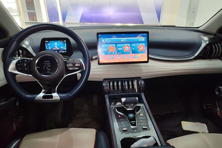 Used BYD Yuan PLUS 2022 430 km Luxury Version Center Console
