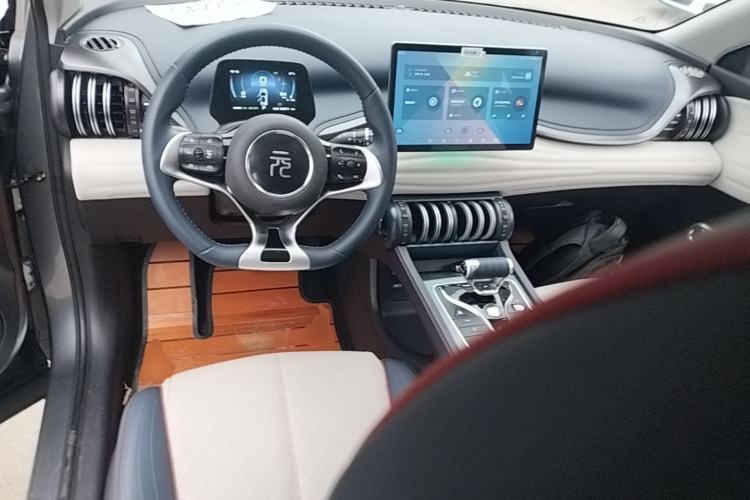 Used BYD Yuan PLUS 2022 430 km Luxury Version Center Console