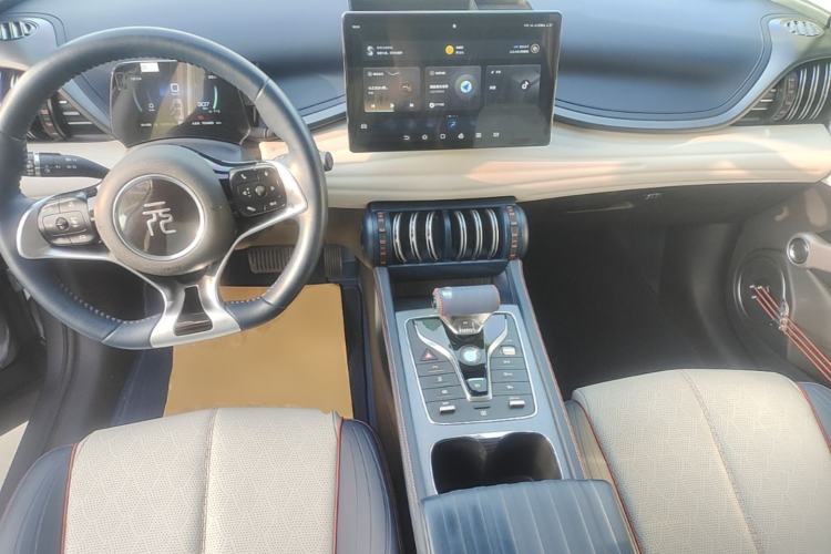 Used BYD Yuan PLUS 2022 430 km Luxury Version Center Console