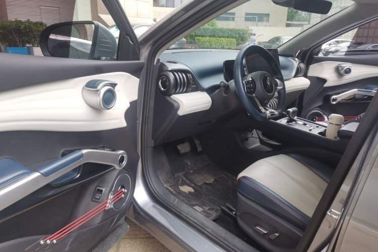 Used BYD Yuan PLUS 2022 510KM Flagship PLUS Driver Seat