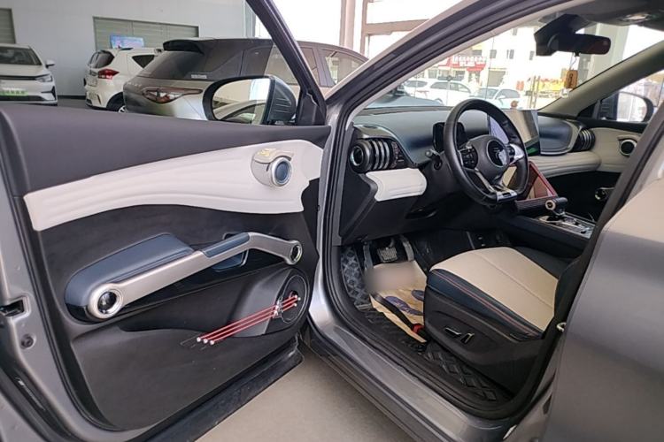 Used BYD Yuan PLUS 2022 430 km Luxury Version Driver Seat