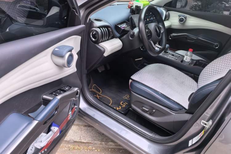 Used BYD Yuan PLUS 2022 430 km Luxury Version Driver Seat