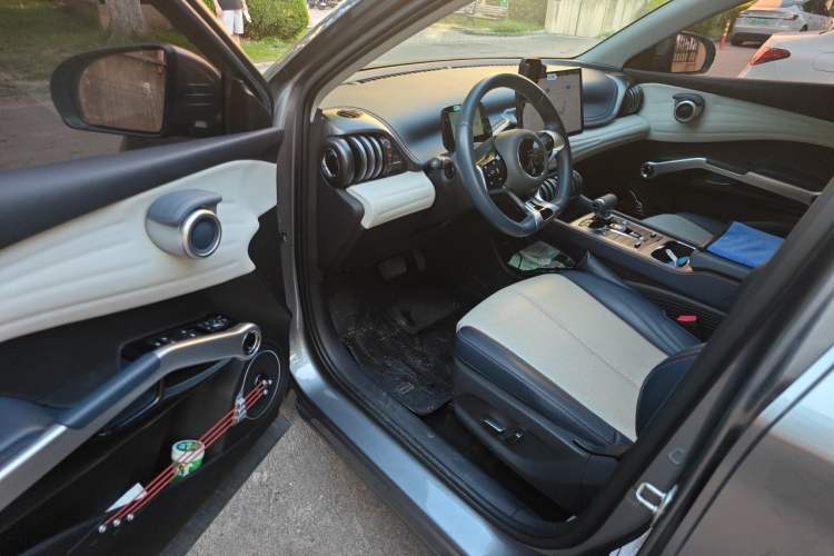 Used BYD Yuan PLUS 2022 430 km Luxury Version Driver Seat