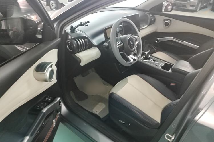 Used BYD Yuan PLUS 2022 510 km Luxury Version Driver Seat