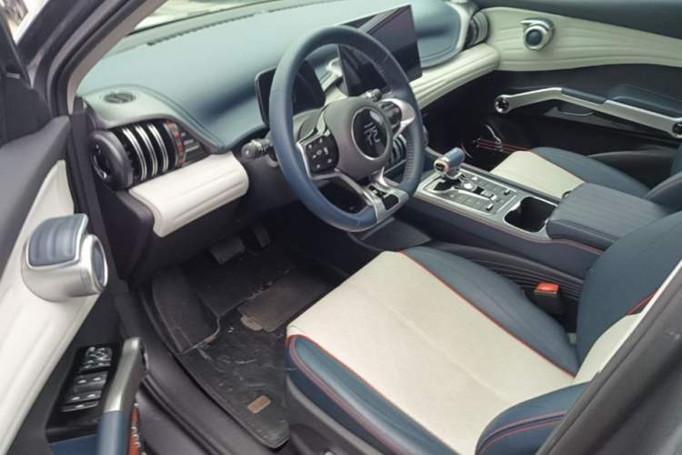 Used BYD Yuan PLUS 2022 510 km Flagship Version Driver Seat