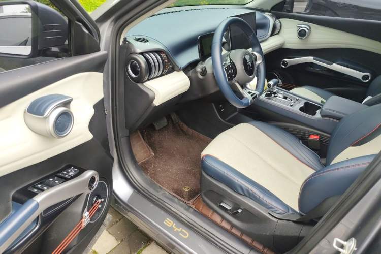 Used BYD Yuan PLUS 2022 430 km Luxury Version Driver Seat