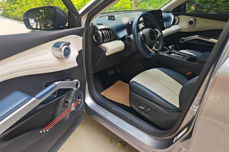 Used BYD Yuan PLUS 2022 510KM Flagship PLUS Driver Seat