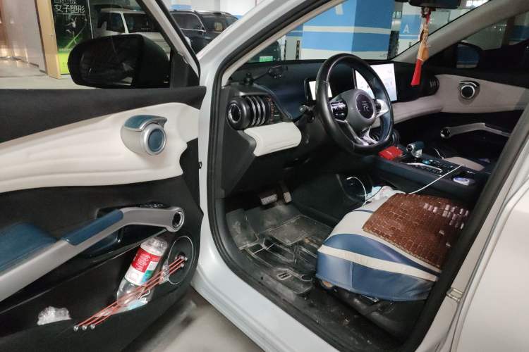 Used BYD Yuan PLUS 2022 430 km Luxury Version Driver Seat