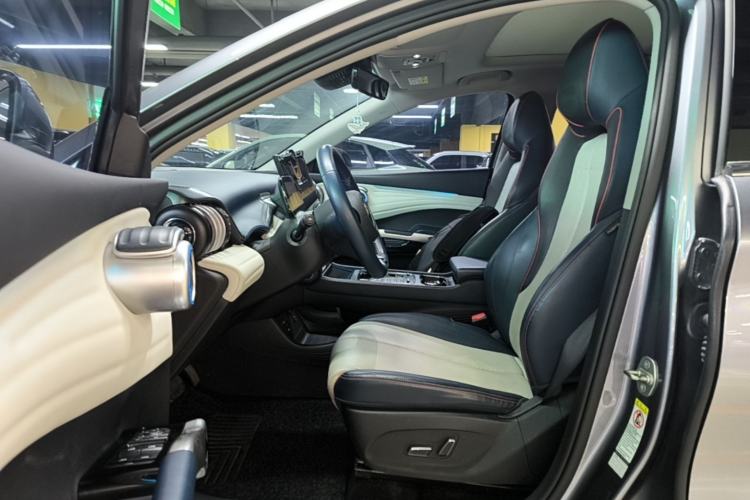 Used BYD Yuan PLUS 2022 510KM Flagship PLUS Driver Seat