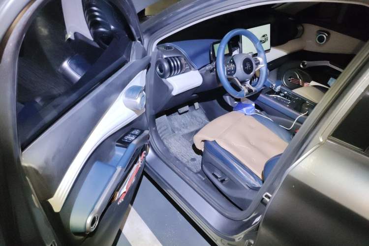 Used BYD Yuan PLUS 2022 510 km Flagship Version Driver Seat