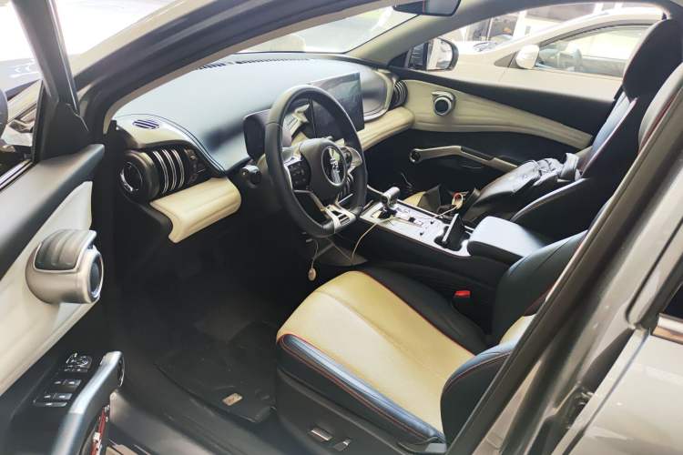 Used BYD Yuan PLUS 2022 430 km Luxury Version Driver Seat