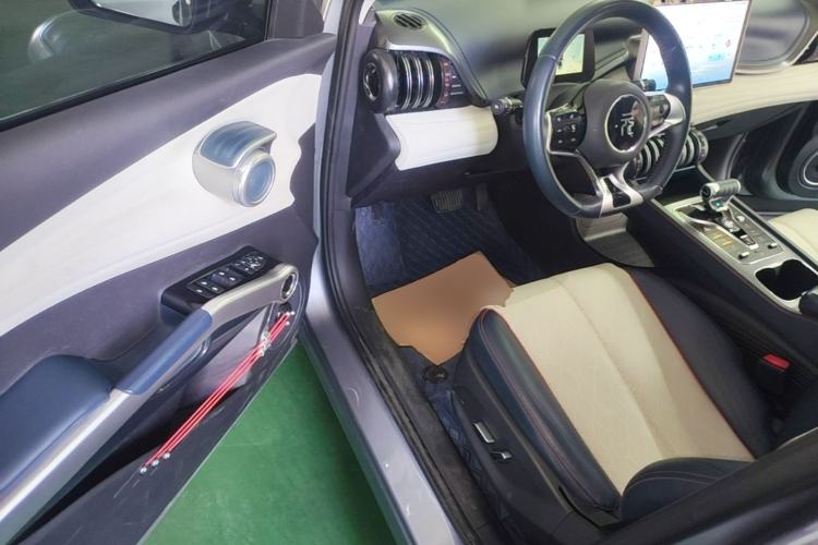 Used BYD Yuan PLUS 2022 510 km Flagship Version Driver Seat