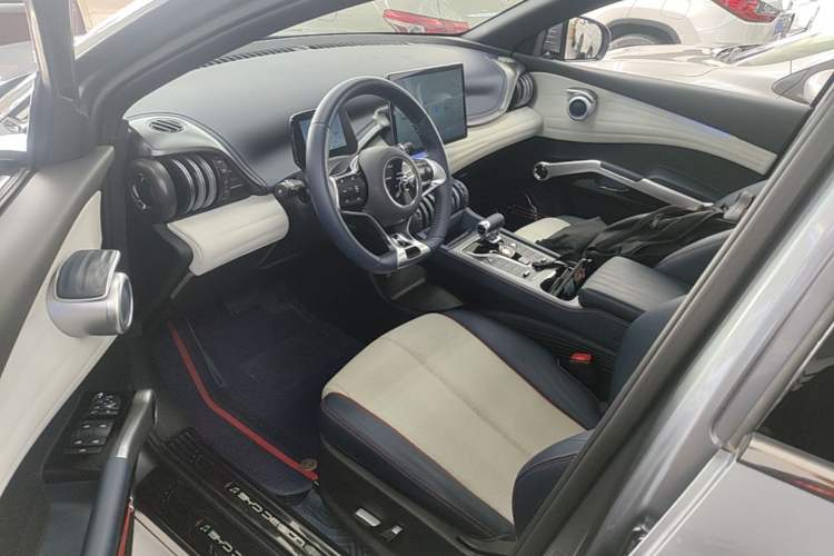 Used BYD Yuan PLUS 2022 510 km Flagship Version Driver Seat
