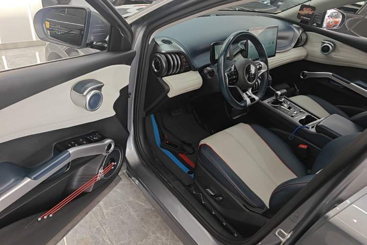 Used BYD Yuan PLUS 2022 430 km Luxury Version Driver Seat