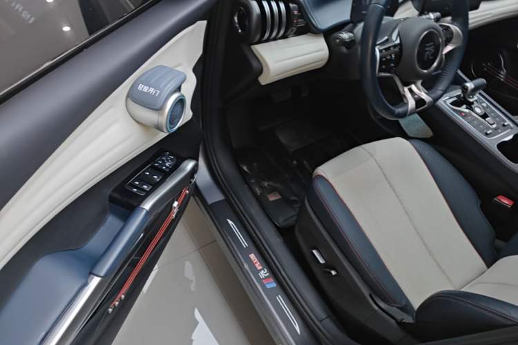 Used BYD Yuan PLUS 2022 430 km Luxury Version Driver Seat