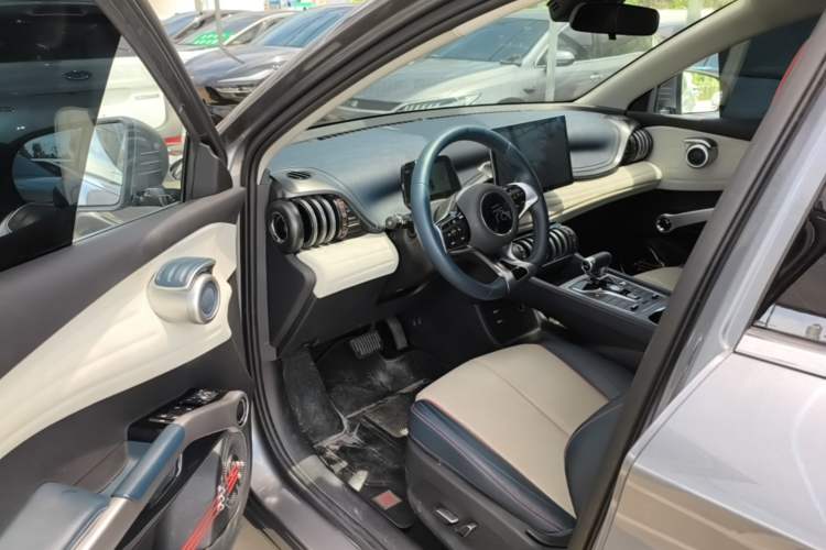 Used BYD Yuan PLUS 2022 510 km Luxury Version Driver Seat