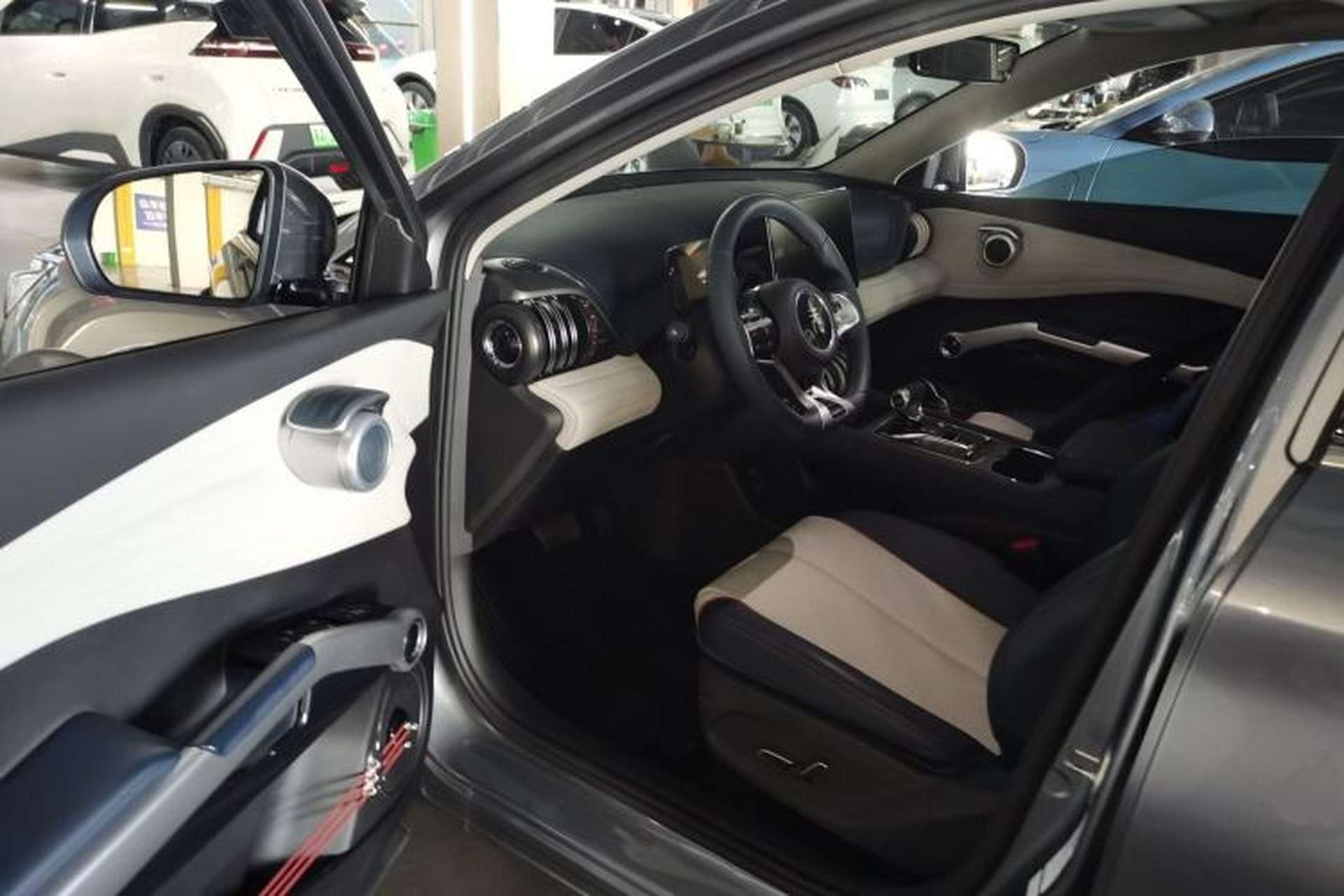 Used BYD Yuan PLUS 2022 430 km Luxury Version Driver Seat