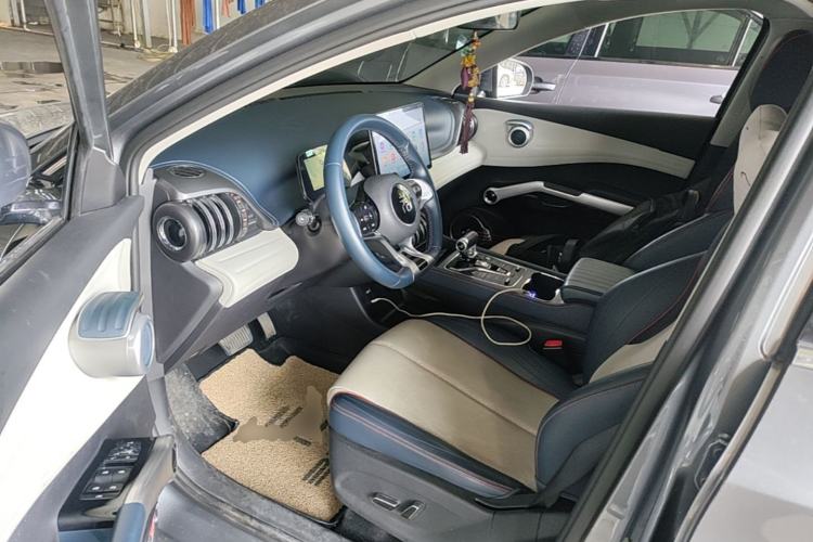 Used BYD Yuan PLUS 2022 430 km Luxury Version Driver Seat